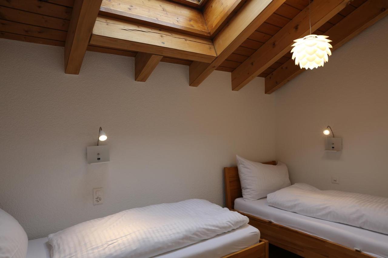 Bolero 4.5 Dachzimmerwohnung Zermatt Esterno foto